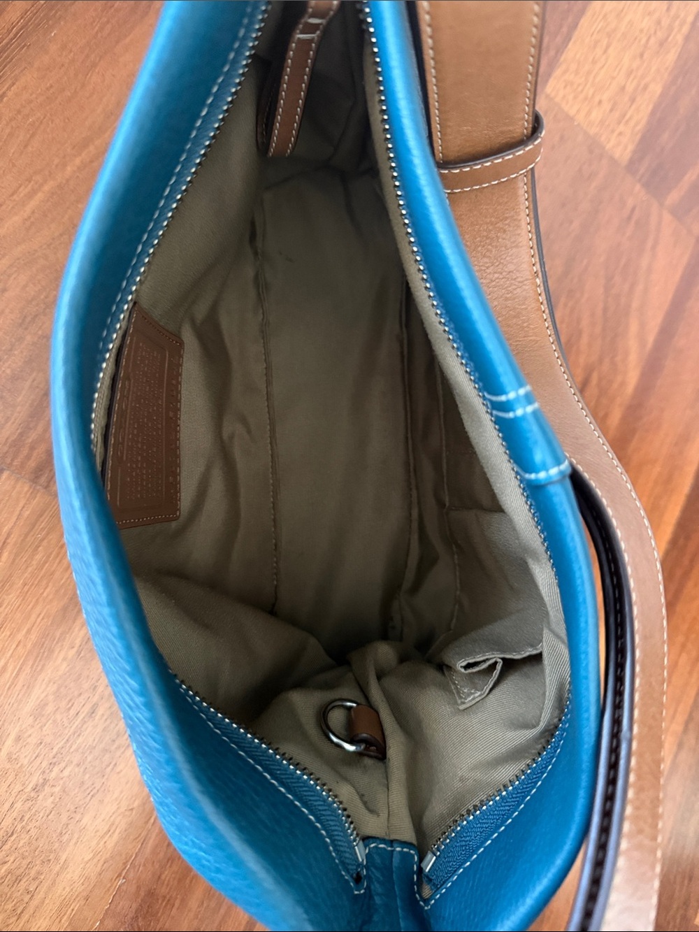 Coach Teal Pebbled Leather Shoulder Bag with Tan Strap - Picture 6 of 6